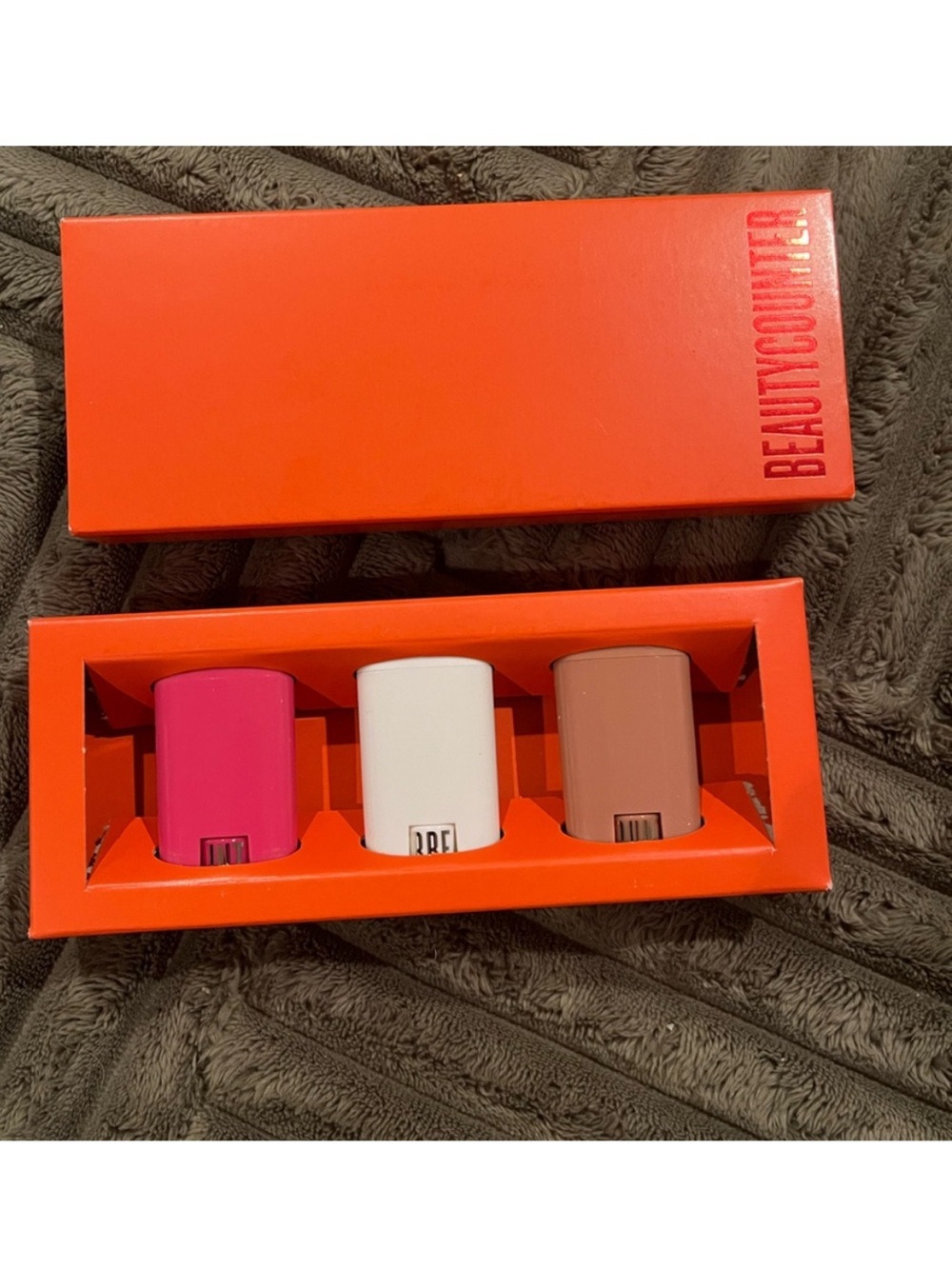 Beautycounter Clean Swipe Hyaluronic Lip Balm Trio Set 18 oz ea Nada Crush Daze